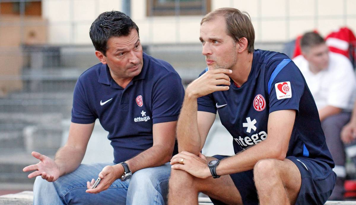 19.08.2012, DFB Pokal 1.Runde, SG Rossbach-Verscheidt - FSV Mainz 05 v.l. Manager Sportlicher Leiter Christian Heidel (FSV Mainz 05), Trainer Thomas Tuchel (FSV Mainz 05) FOTO: Huebner/Severing19 08 2012 DFB Cup 1 Round SG Rossbach Verscheidt FSV Mainz 05 v l Manager Sporty Leader Christian Heidel FSV Mainz 05 team manager Thomas Tuchel FSV Mainz 05 Photo Huebner Severing