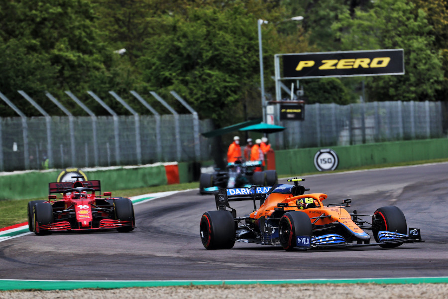 Lando Norris (GBR) McLaren MCL35M.18.04.2021. Formula 1 World Championship, Rd 2, Emilia Romagna Grand Prix, Imola, Italy, Race Day.- www.xpbimages.com, EMail: requests@xpbimages.com © Copyright: Batchelor / XPB Images