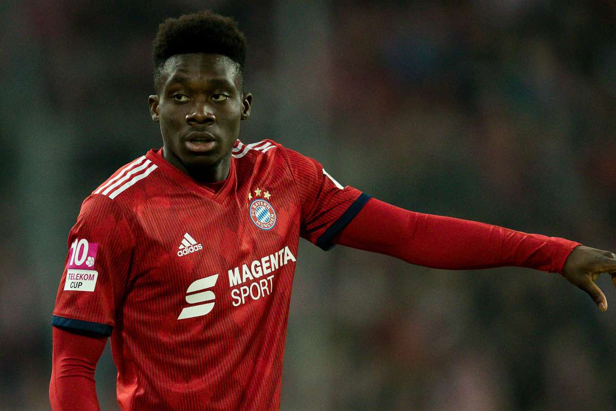 alphonso-davies-bayern-munich.jpg