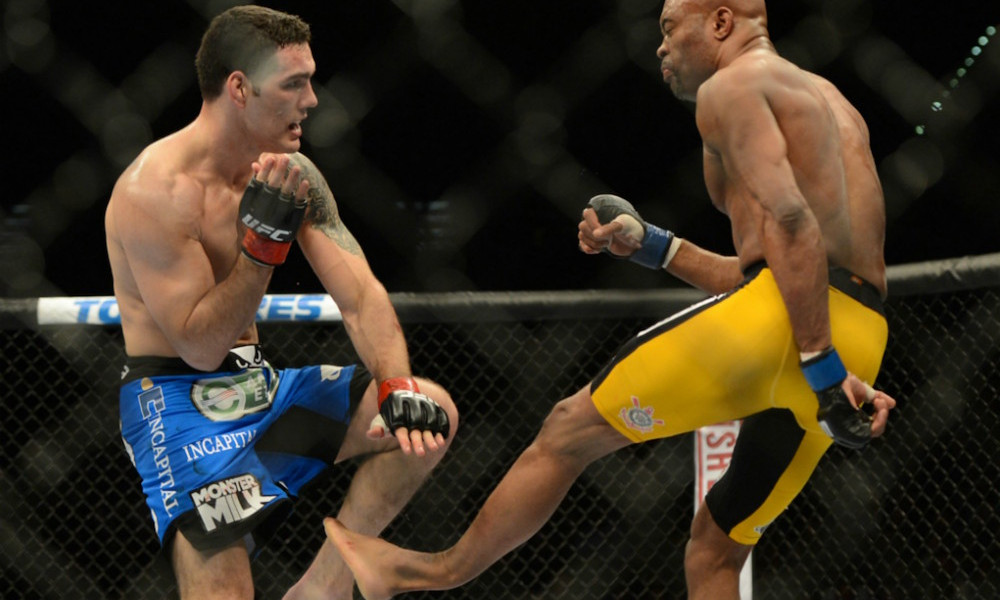 chris-weidman-anderson-silva-leg-ufc-168-1.jpg