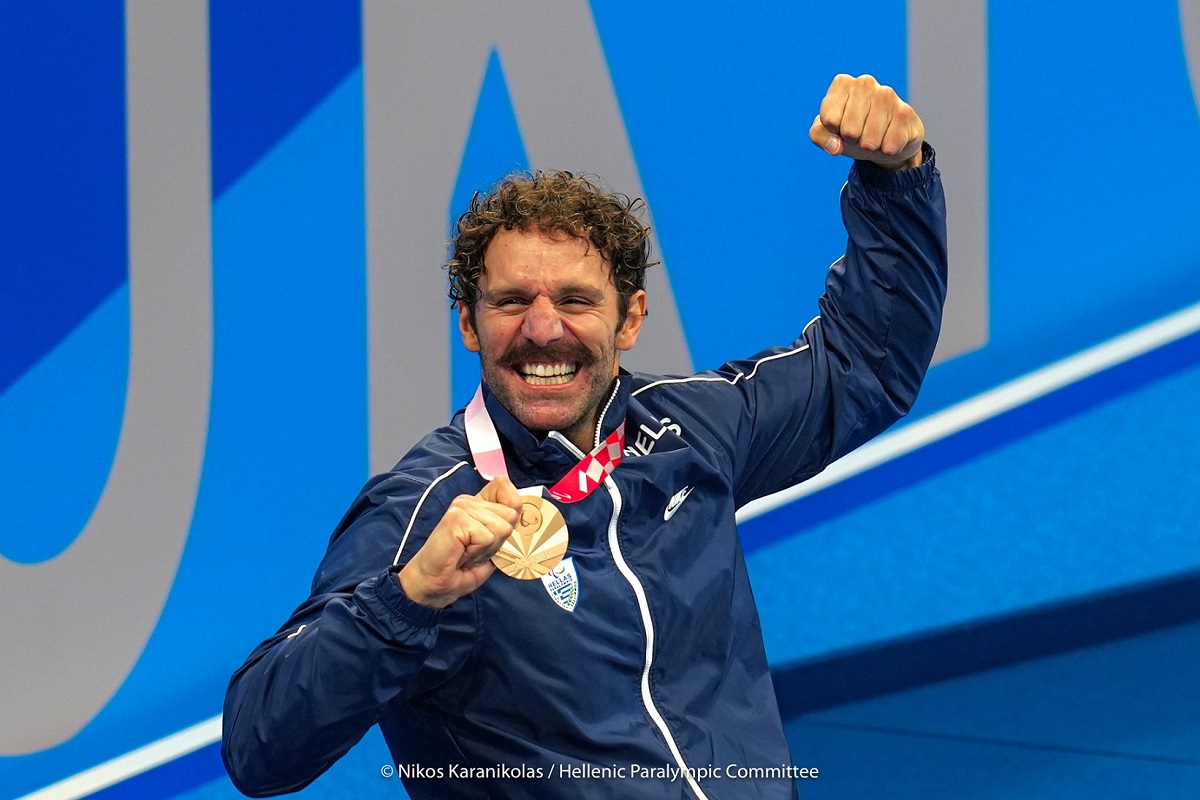 Victory Ceremony TSAPATAKIS Antonios / Men's 100m Breaststroke - SB4