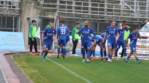 Έσπασε το ρόδι η Καβάλα, 1-0 τον Μακεδονικό κι έμεινε ζωντανή για την παραμονή (video)