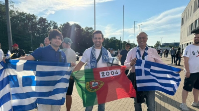 Ιστορία από παραμύθι: Η Εθνική σηκώνει το EURO και ένας Έλληνας παίρνει δύο… δώρα από έναν Πορτογάλο! (pic)