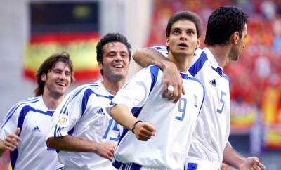 Ο Χαριστέας νίκησε τον Κασίγιας, η Ελλάδα έμεινε όρθια κόντρα στην Ισπανία και τα νοκ-άουτ του EURO 2004 άρχισαν να… ζωντανεύουν!