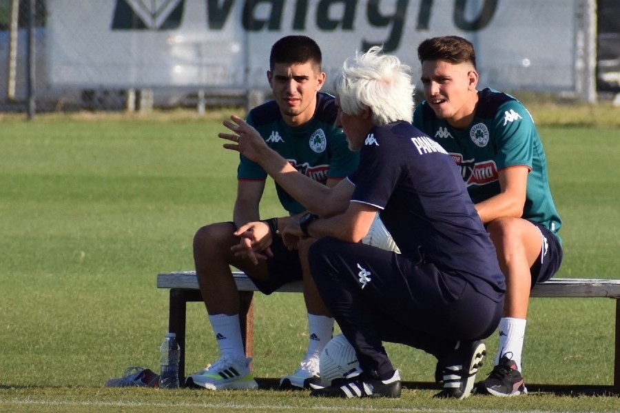 Παναθηναϊκός: Με Πέρεθ και... Αγιούμπ η αποστολή στην Ολλανδία!