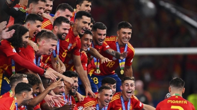 Πώς γίνεται να… αμφισβητεί κάποιος την Ισπανία; Επτά ματς, επτά νίκες και δίκαια πολυνίκης του EURO!