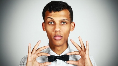 Stromae: Πάλεψε με το «τέρας» της κατάθλιψης και τραγούδησε live την «Κόλαση» στο δελτίο ειδήσεων του TF1