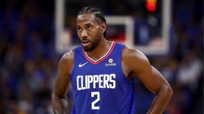 Kawhi Leonard: Free agent, μέχρι να... υπογράψει ξανά στους Clippers