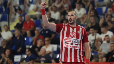 Handball Premier: O Ολυμπιακός «λύγισε» την ΑΕΚ στην παράταση, έκανε το 2-1 στους τελικούς και… αγγίζει τον τίτλο!